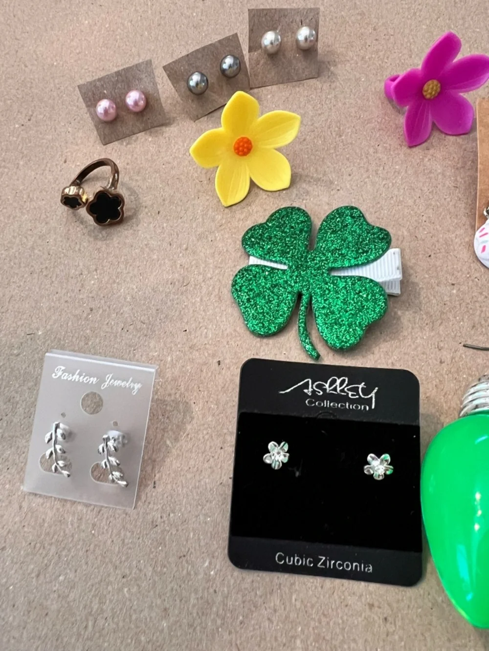 Green Novelty Light Bulb Drop Earrings - Kids Accessories